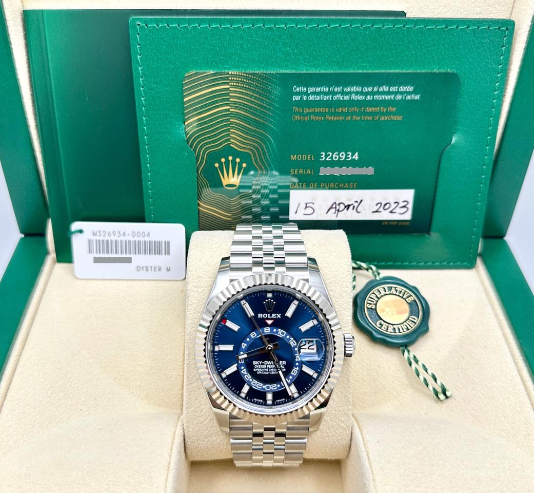 Sky-Dweller automatic luxury watch with blue dial and Jubilee bracelet