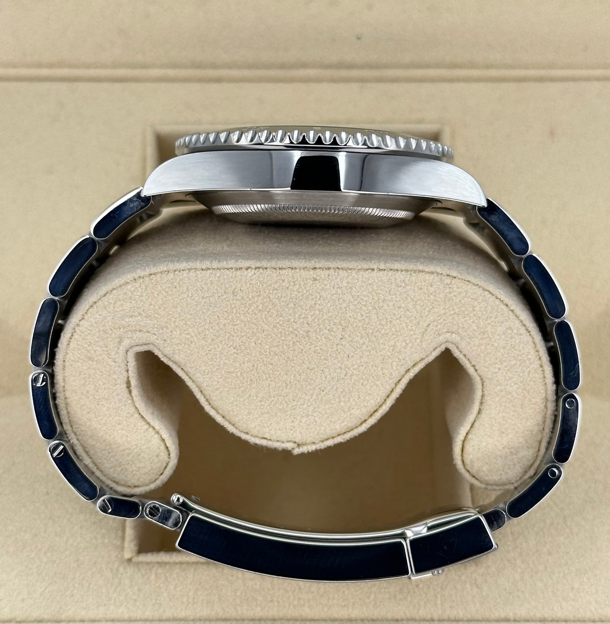 Rolex Submariner Date Automatic Luxury Watch
