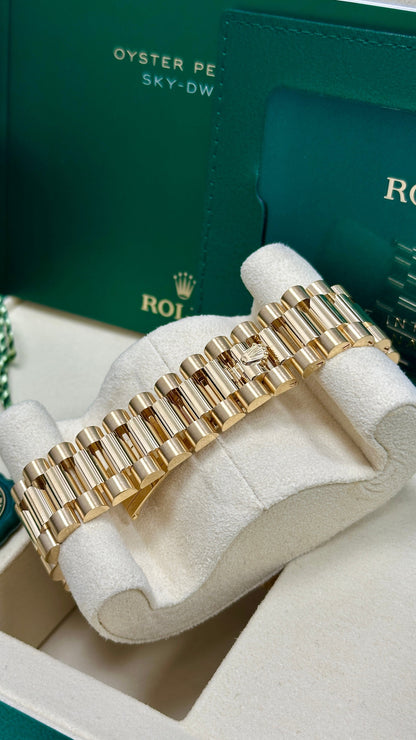 Rolex Day-Date 40 Automatic Luxury Watch