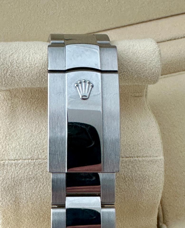 Sky-Dweller automatic luxury watch with blue dial and Oyster bracelet