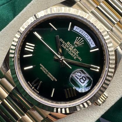Rolex Day-Date 36 128238 Green Ombre Roman Dial Yellow Gold President Bracelet