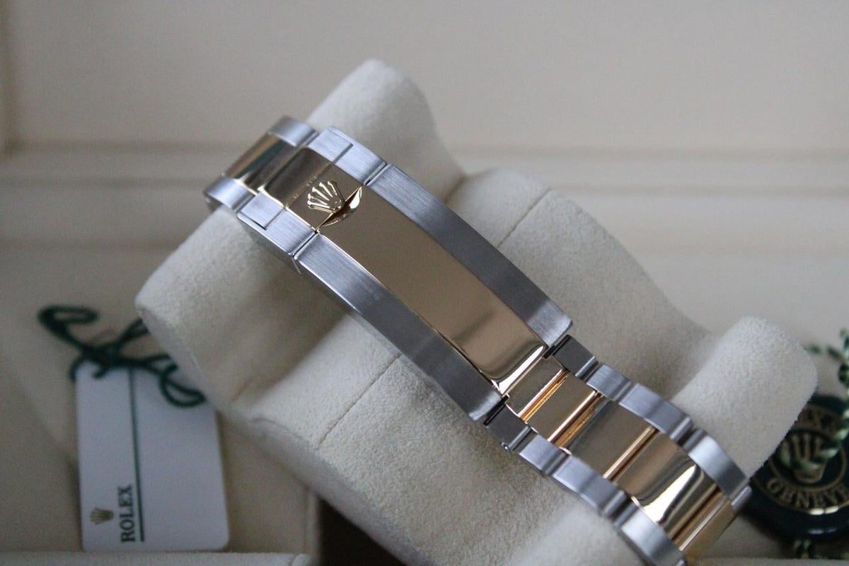 Rolex Submariner Date Automatic Luxury Watch